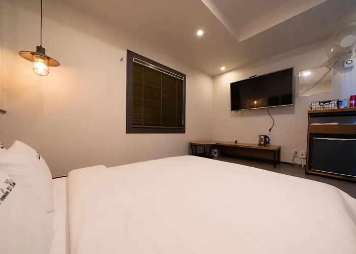 No25 Yeonsan Hotel Pusan