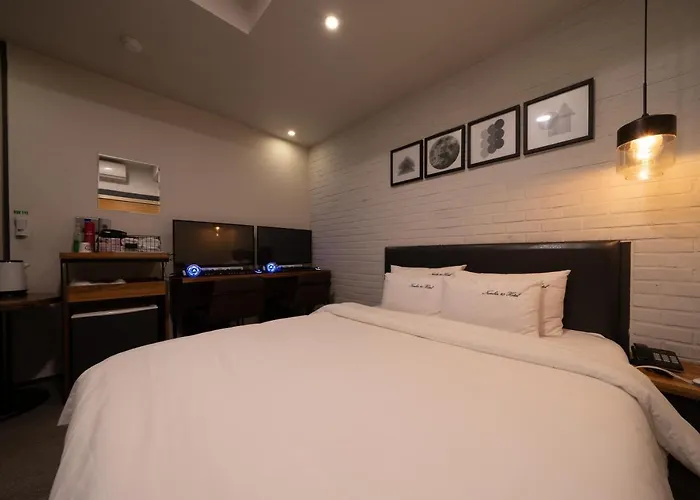 No25 Yeonsan Hotel 3*